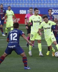  圣保利升班马展韧性，客场逼平传统强队